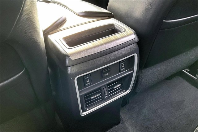 Certified 2017 Nissan Murano Platinum w/ Platinum Technology Package image 10