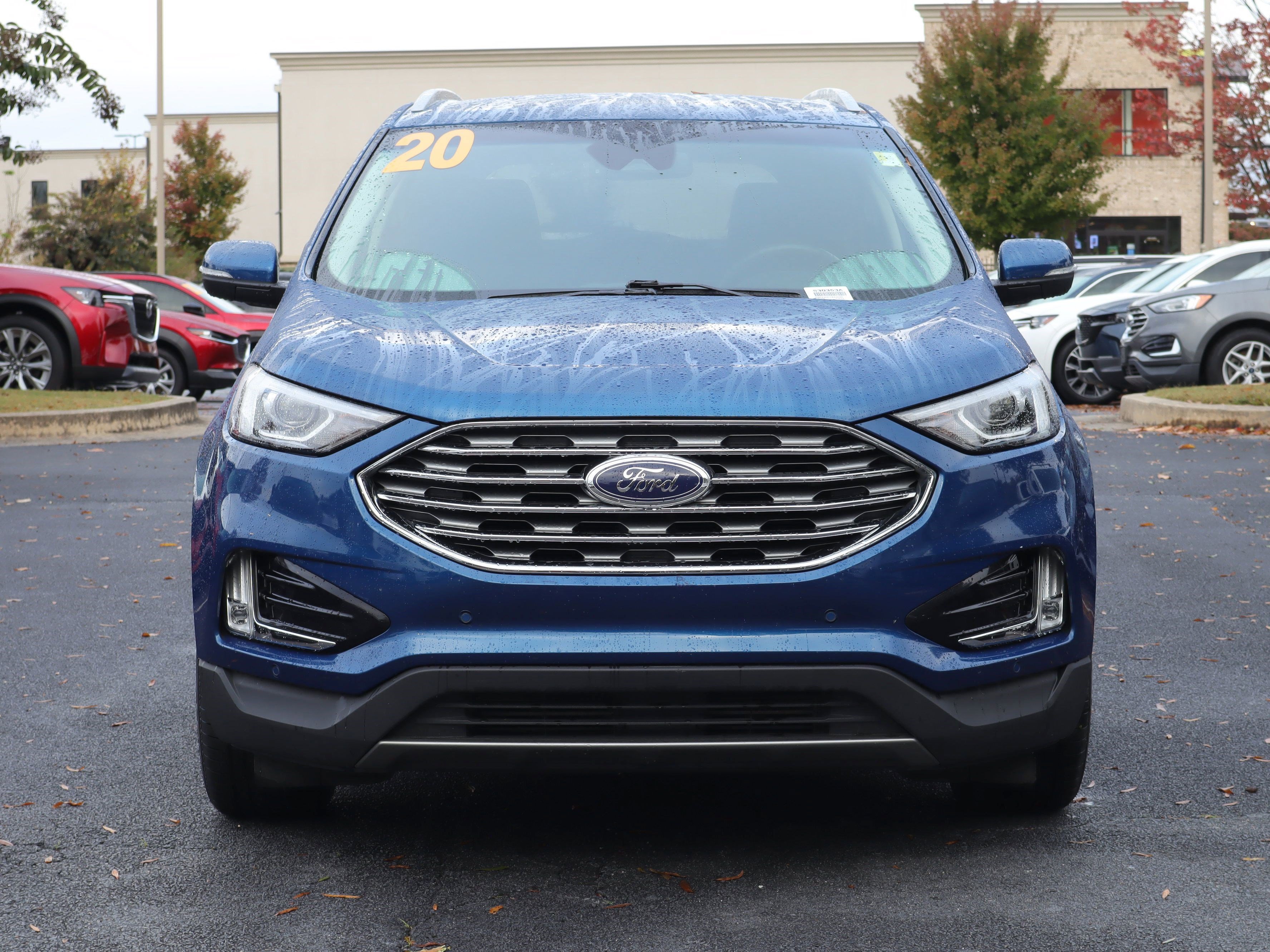 Used 2020 Ford Edge Titanium image 32