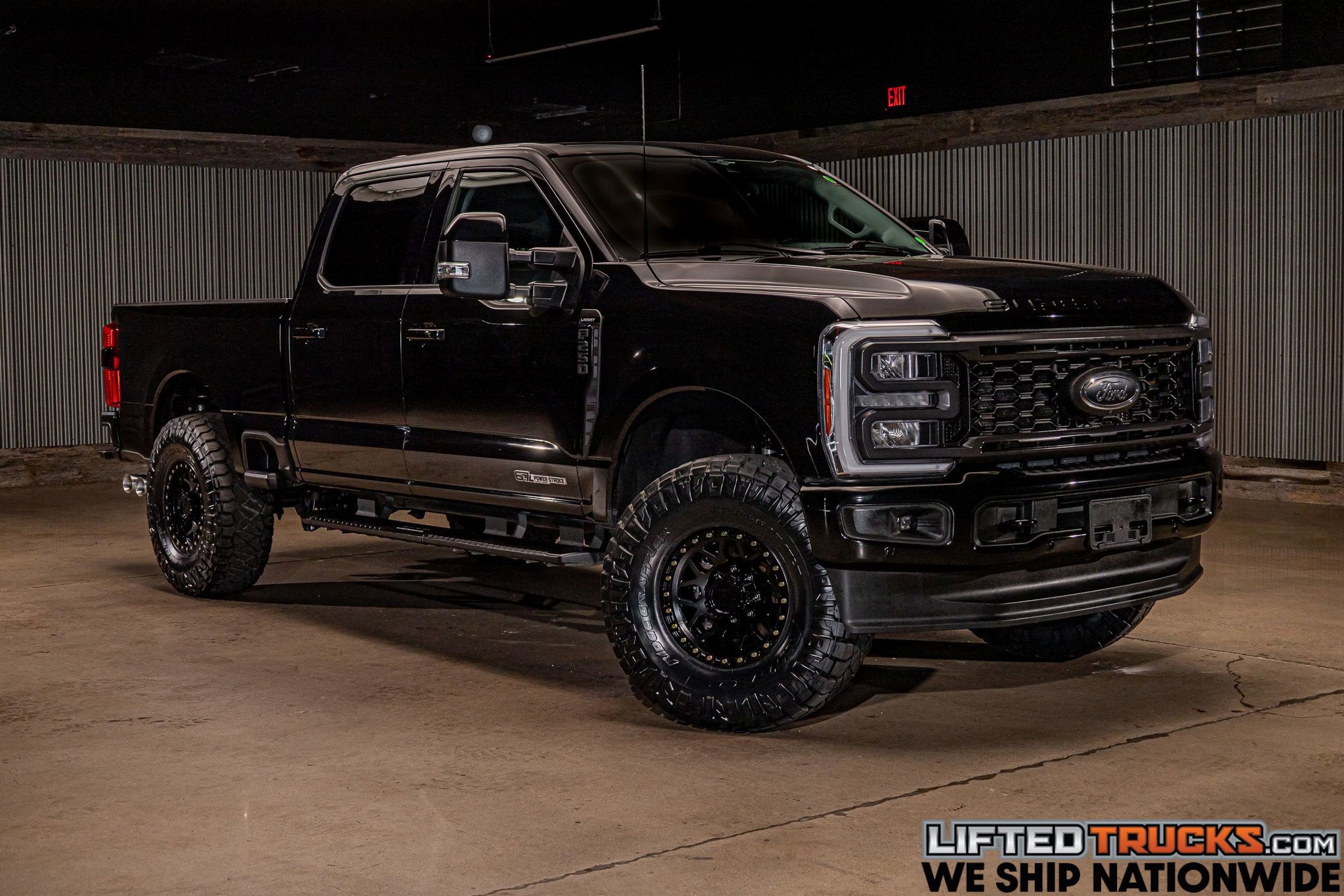 Used 2023 Ford F250 Lariat w/ Lariat Ultimate Package AWD/4WD image 1