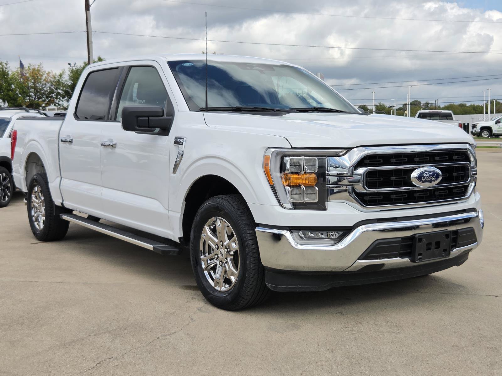 Used 2023 Ford F150 XLT w/ Equipment Group 302A High RWD image 3