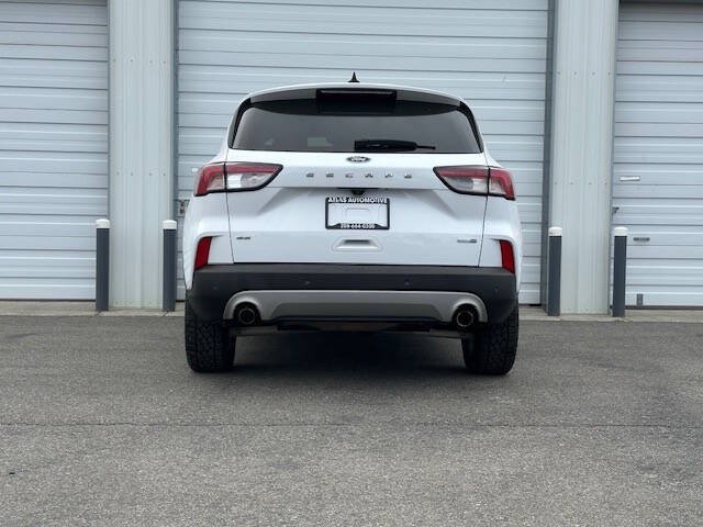 Used 2020 Ford Escape SE AWD/4WD image 6