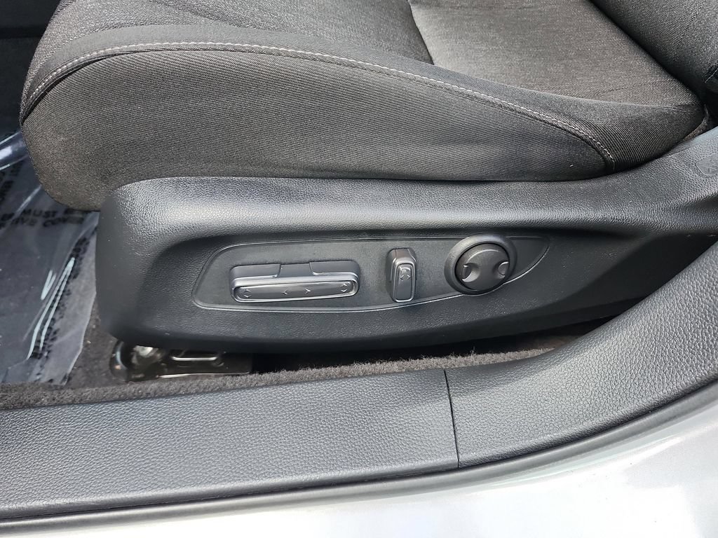 Certified 2023 Honda Accord EX image 24