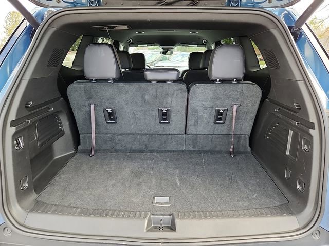 Certified 2025 Buick Enclave Preferred AWD/4WD image 29