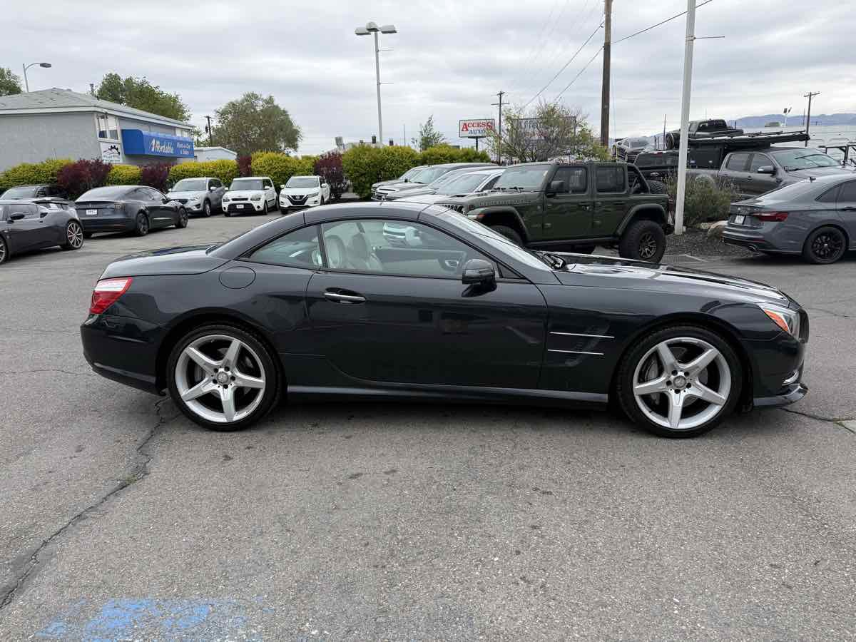 Used 2013 Mercedes-Benz SL 550 image 5