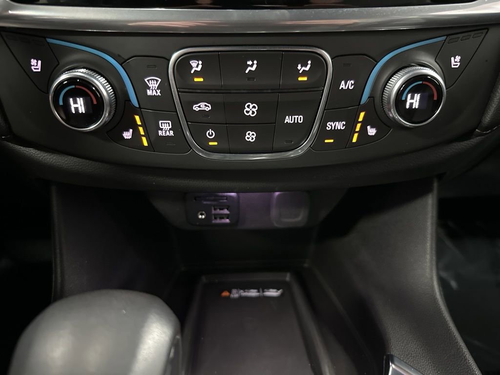 Used 2022 Chevrolet Traverse High Country AWD/4WD image 25