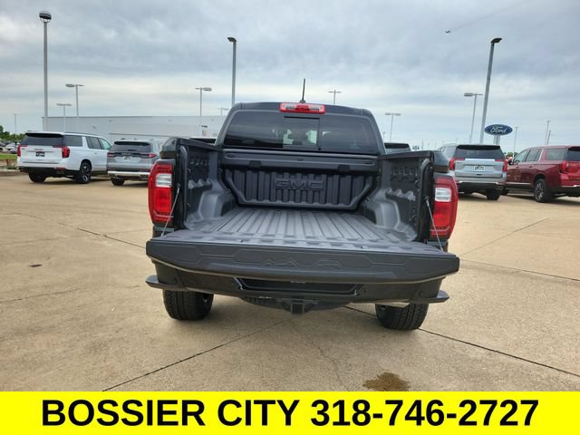 New 2026 GMC Canyon Denali w/ LPO, Denali Black Edition AWD/4WD image 8
