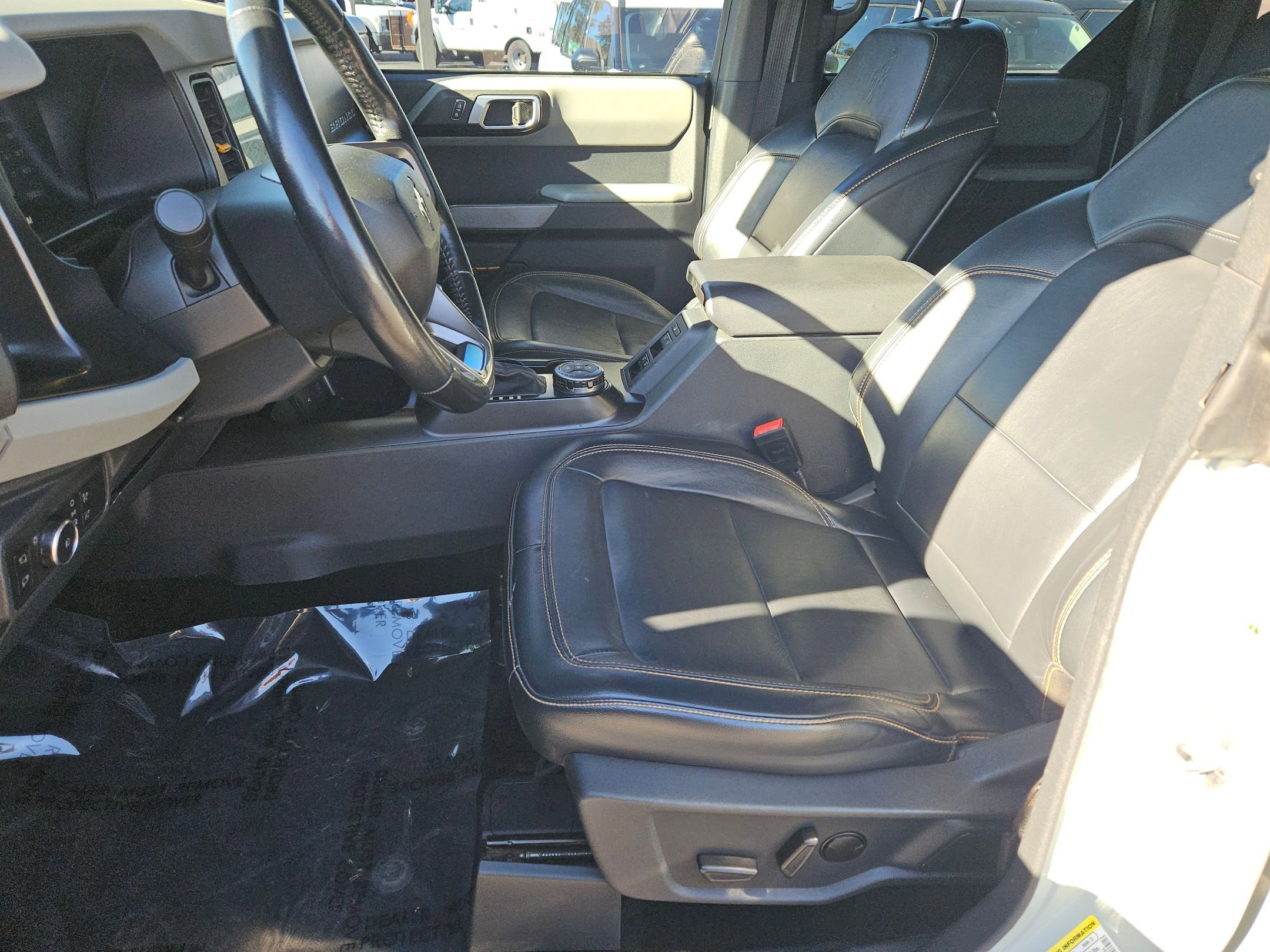 Used 2022 Ford Bronco Badlands image 18