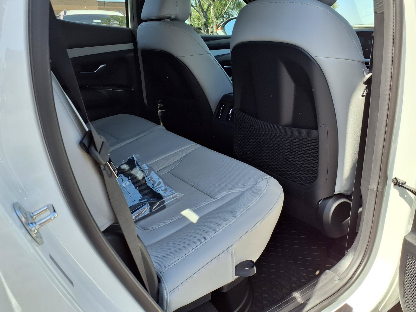 New 2026 Hyundai Santa Cruz Limited AWD/4WD image 8