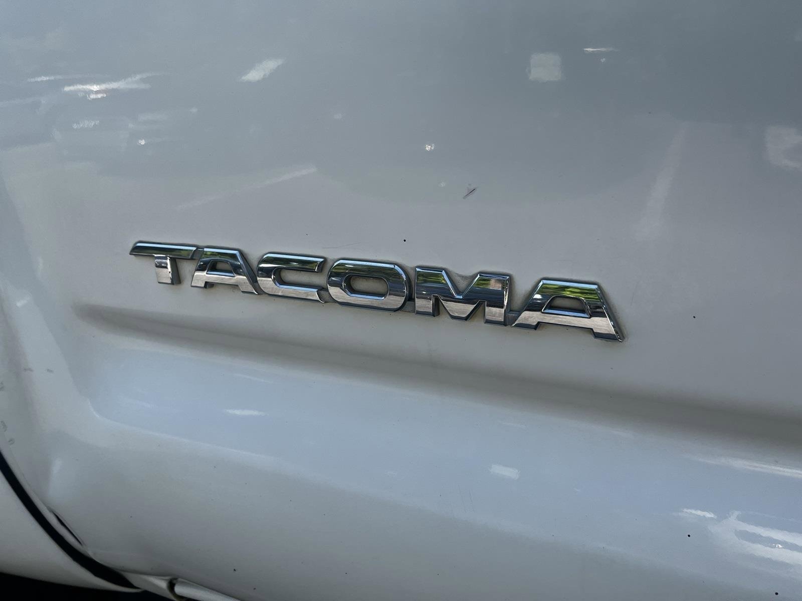 Used 2015 Toyota Tacoma PreRunner w/ SR5 Package image 11