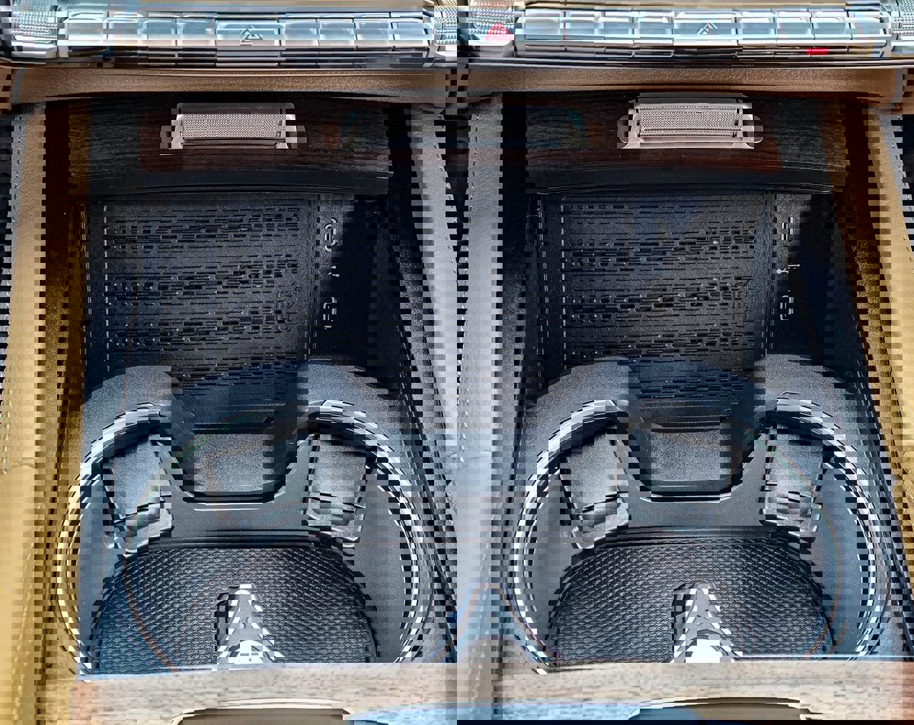 New 2026 Mercedes-Benz GLS 580 4MATIC image 16