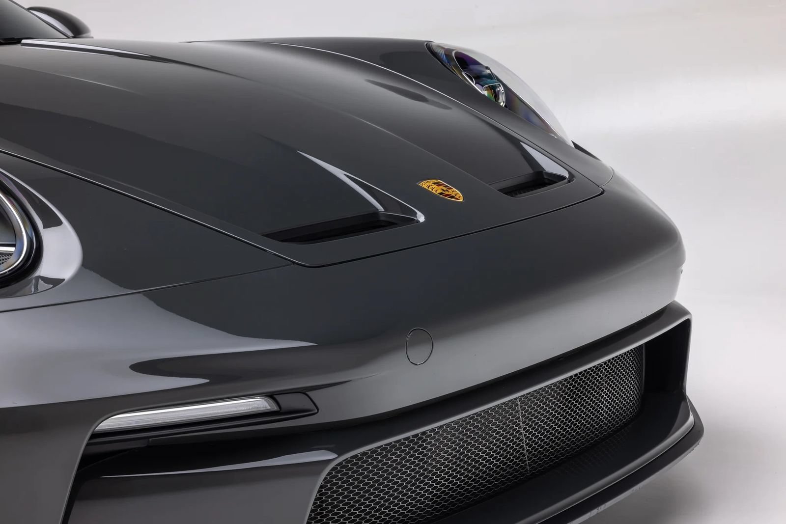 Certified 2022 Porsche 911 GT3 RWD image 5