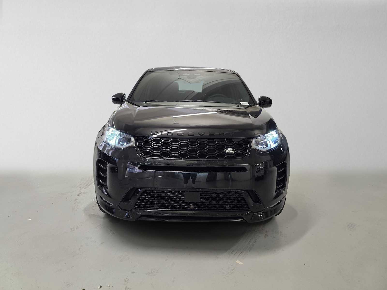 New 2026 Land Rover Discovery Sport Landmark AWD/4WD image 8