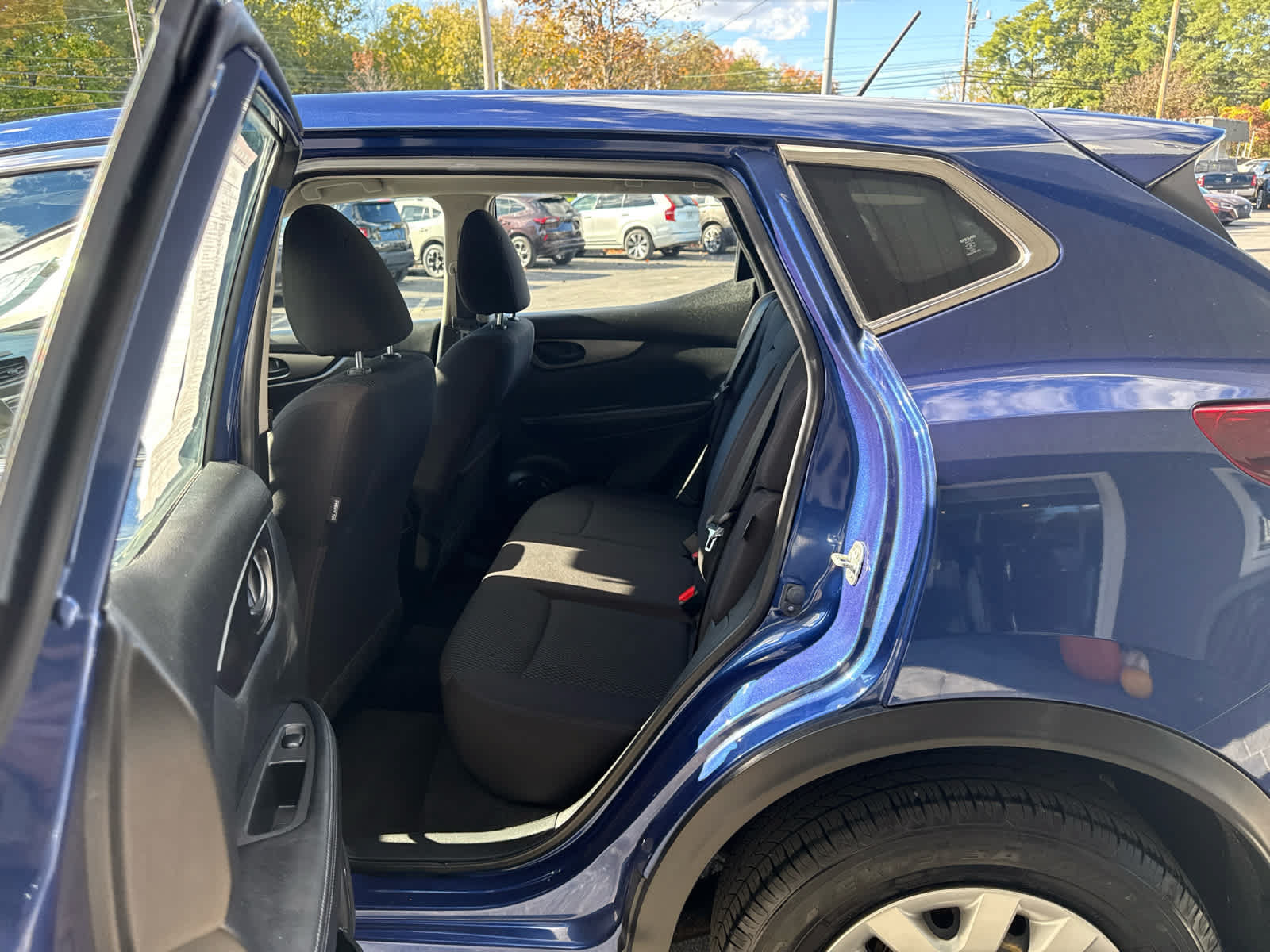 Used 2020 Nissan Rogue Sport S AWD/4WD image 21