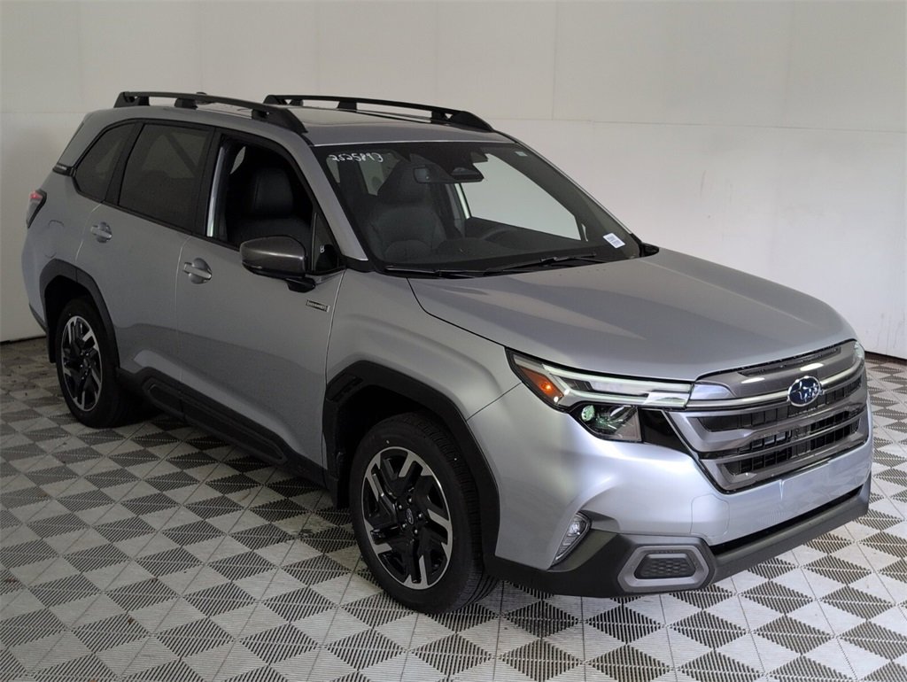 New 2025 Subaru Forester Limited image 2