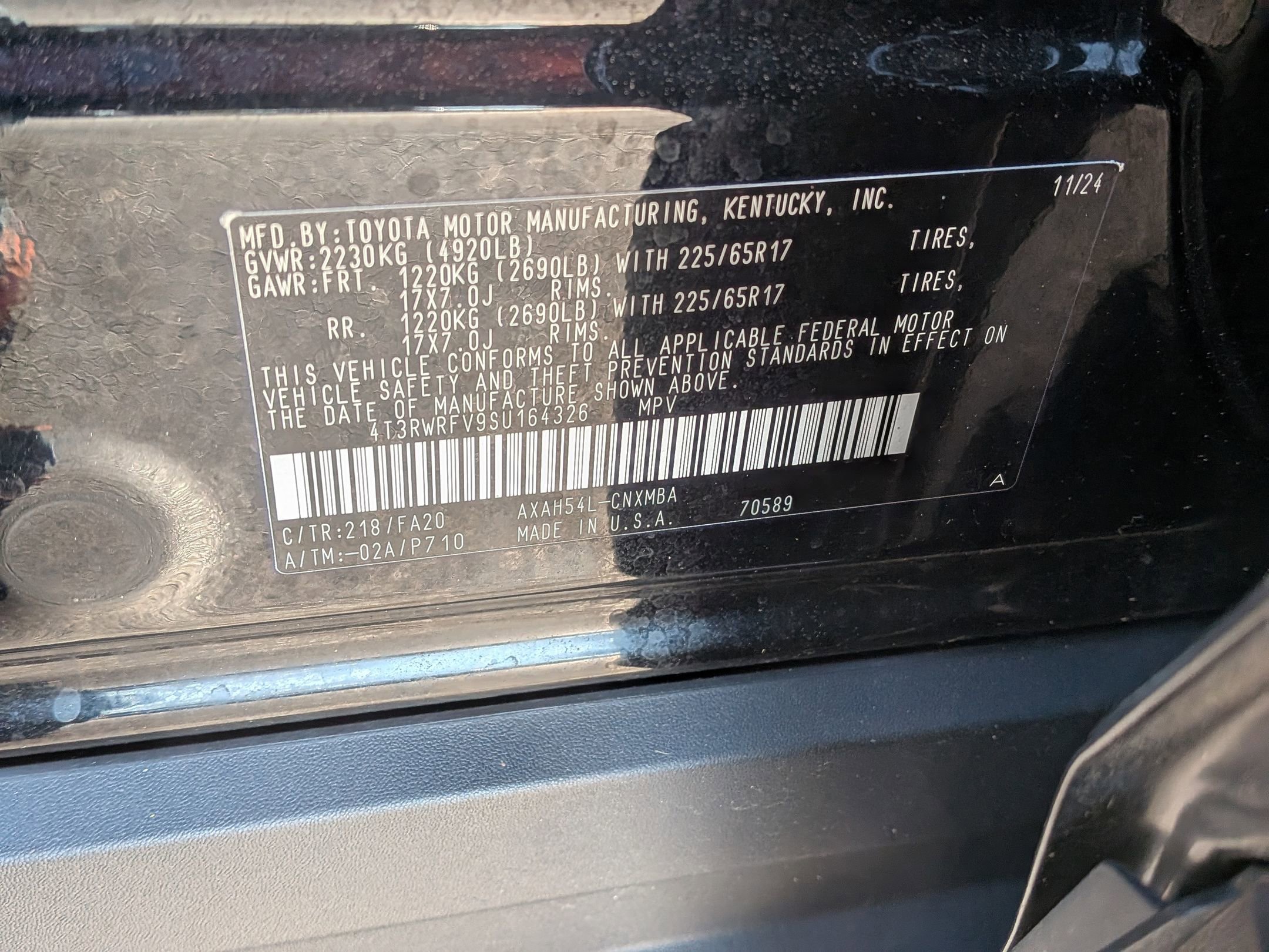 Used 2025 Toyota RAV4 XLE image 35