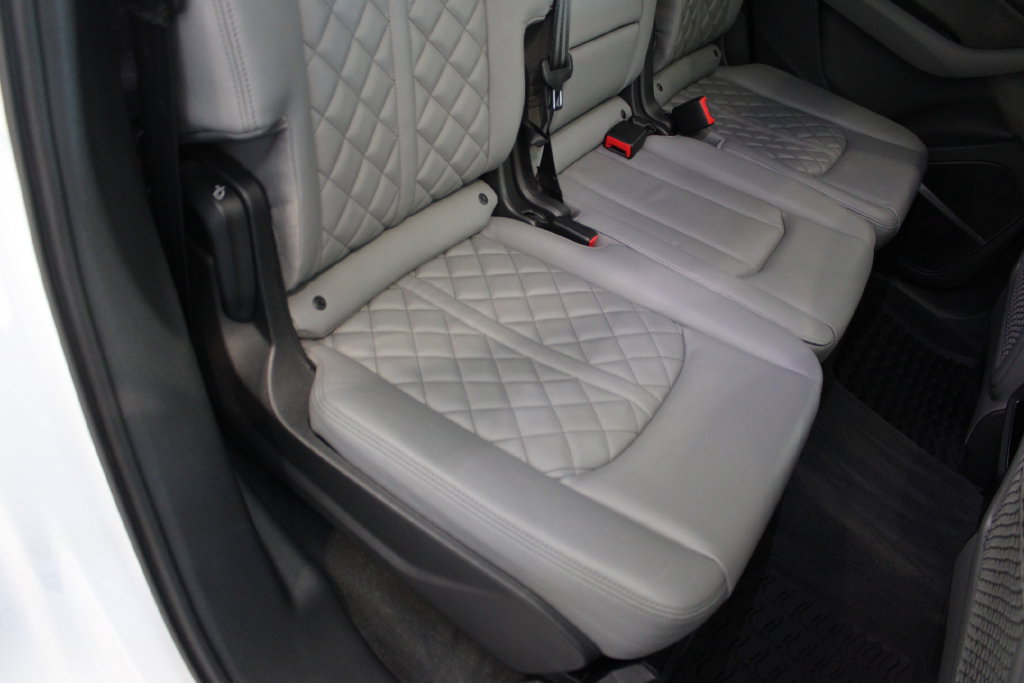 Used 2021 Audi SQ7 Premium Plus w/ Driver Assistance Package AWD/4WD image 26