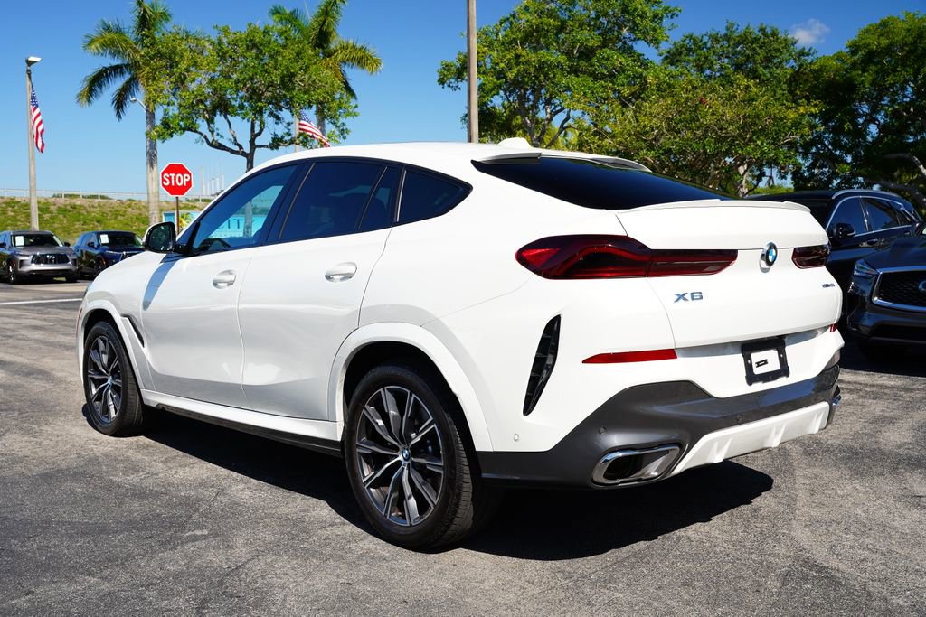 Used 2025 BMW X6 xDrive40i AWD/4WD image 8
