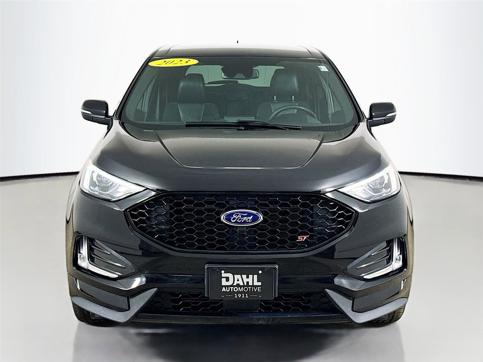 Used 2023 Ford Edge ST AWD/4WD image 3