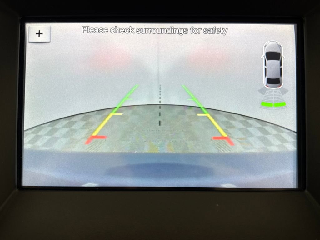 Used 2017 Ford Edge Titanium w/ Equipment Group 301A image 17