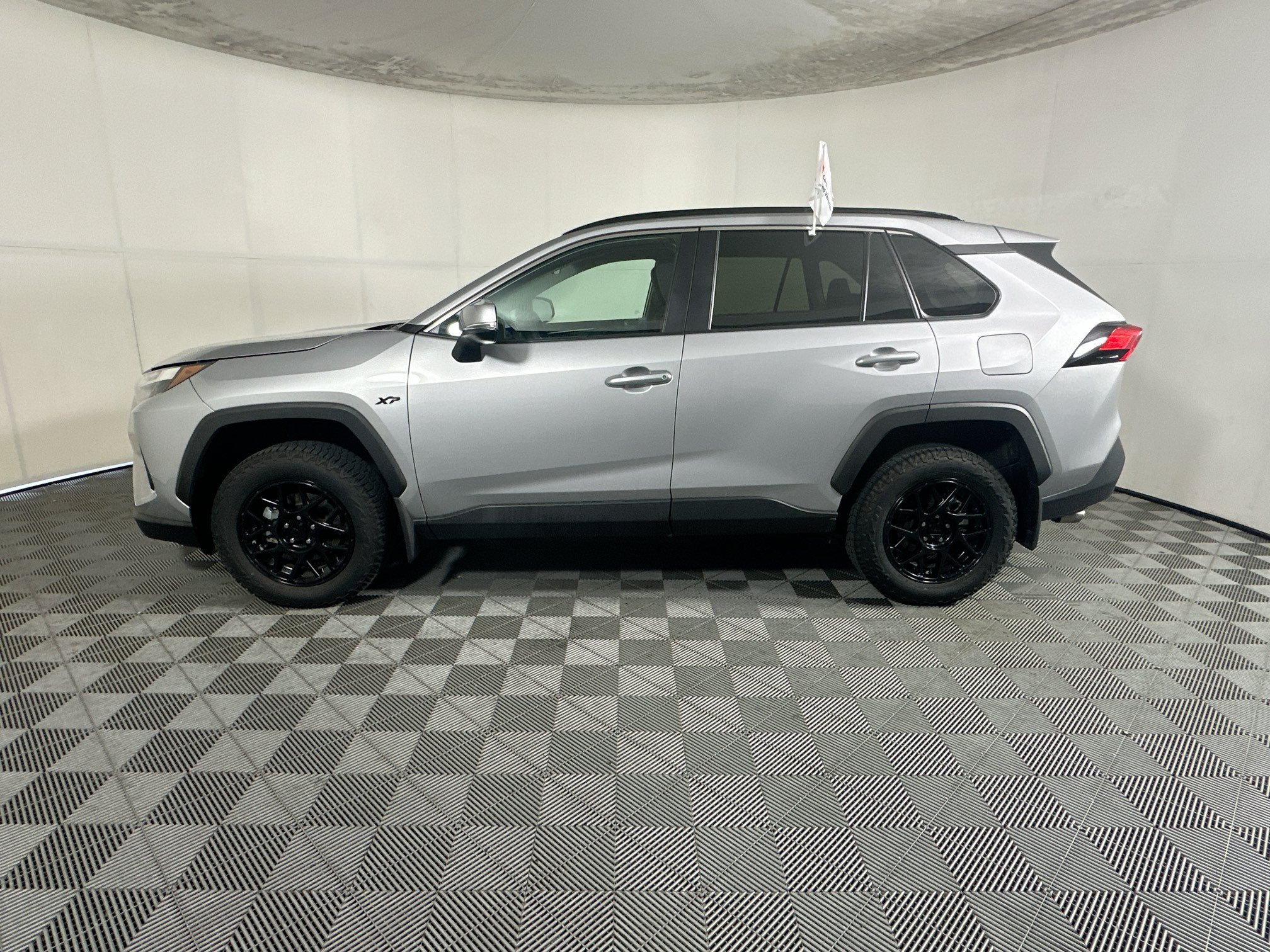 Certified 2024 Toyota RAV4 XLE FWD image 6