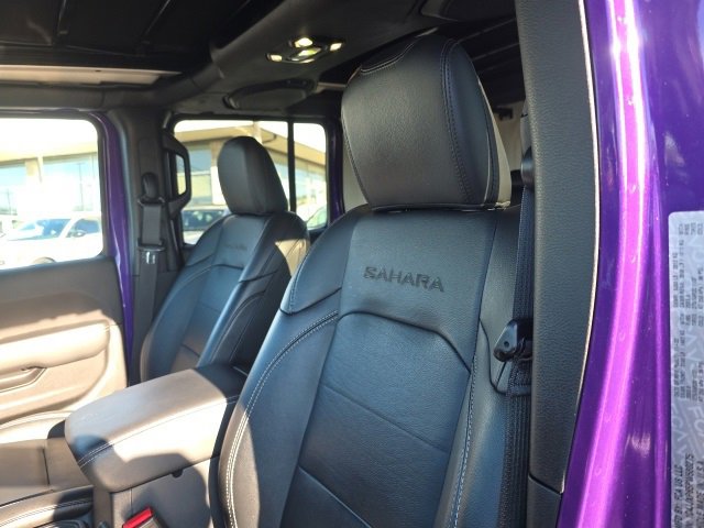 Used 2023 Jeep Wrangler Unlimited Sahara w/ Cold Weather Group image 12