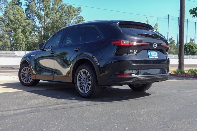Certified 2024 MAZDA CX-90 Plug-In Hybrid w/ Preferred AWD/4WD image 9