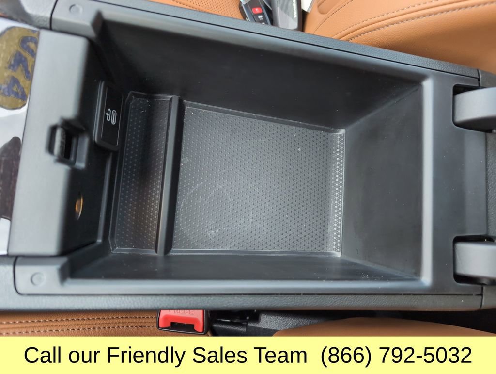 Used 2024 BMW 330i xDrive Sedan w/ Premium Package image 29