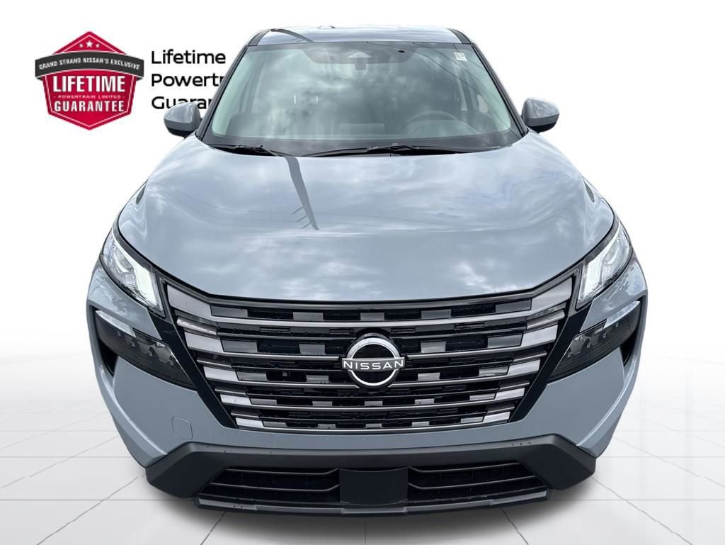 New 2026 Nissan Rogue SV FWD image 2