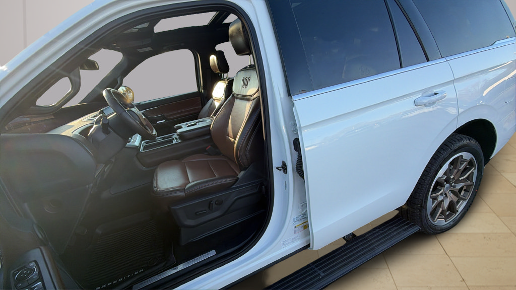 Certified 2025 Ford Expedition King Ranch AWD/4WD image 39