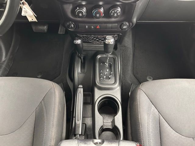 Used 2018 Jeep Wrangler Unlimited Sport S AWD/4WD image 15