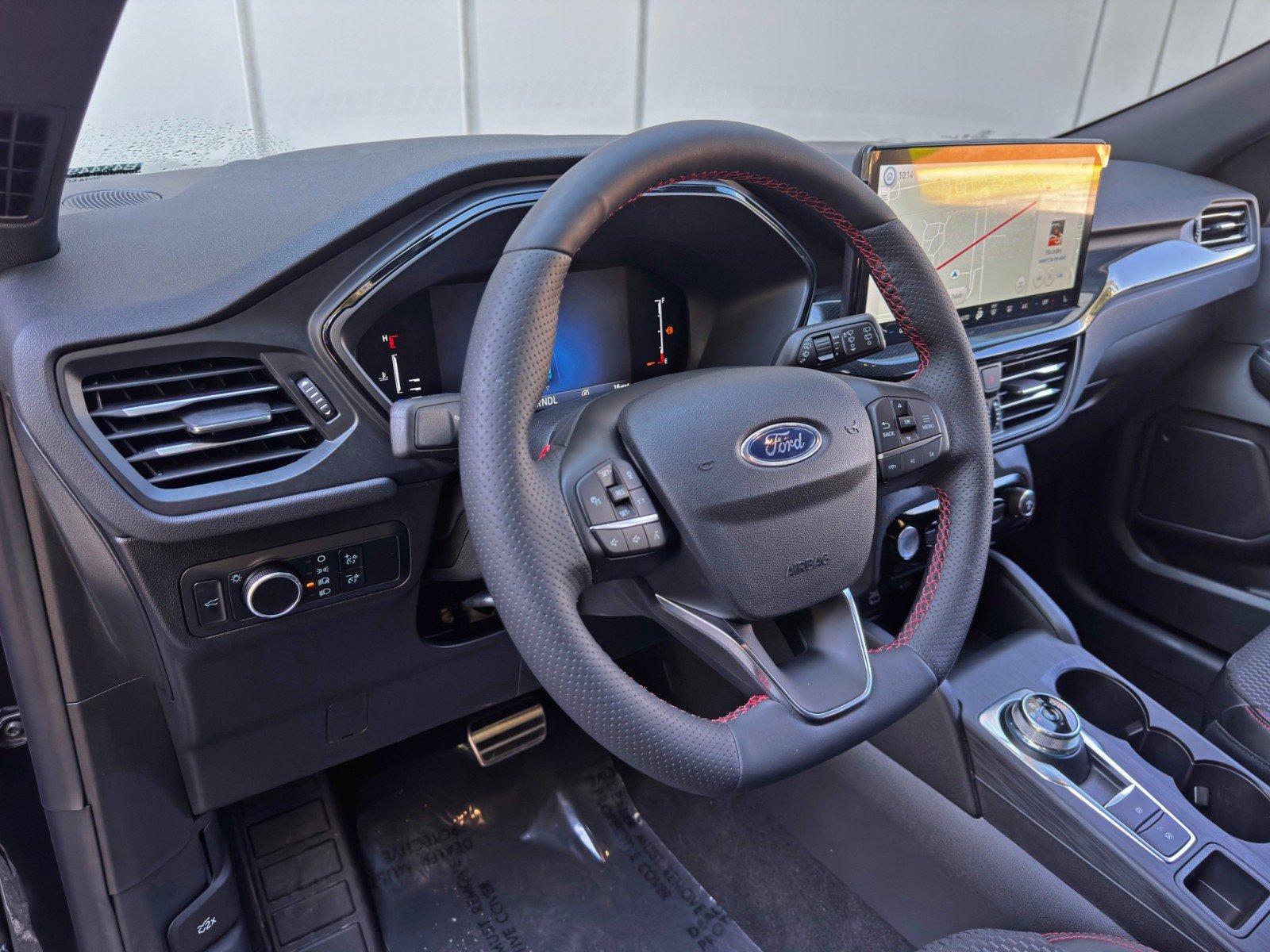 Used 2024 Ford Escape ST-Line w/ Tech Pack #1 image 11