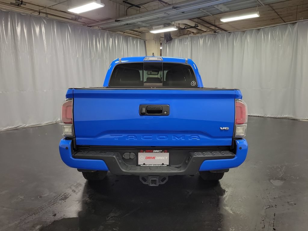 Used 2020 Toyota Tacoma TRD Sport AWD/4WD image 7