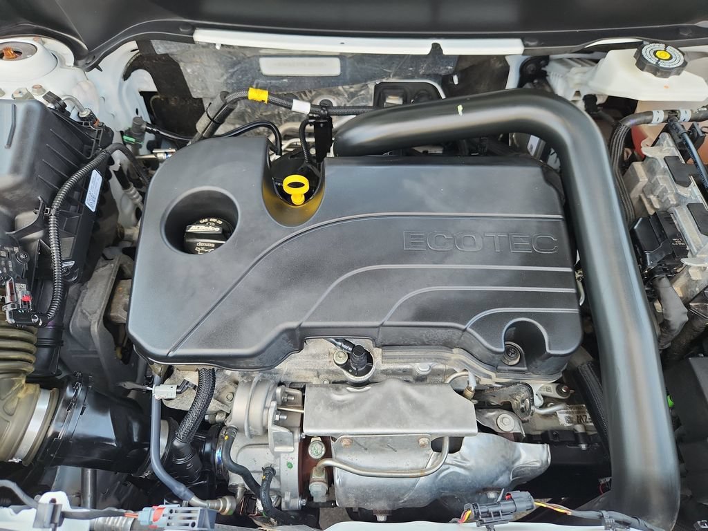 Used 2024 Chevrolet Equinox LT AWD/4WD image 16