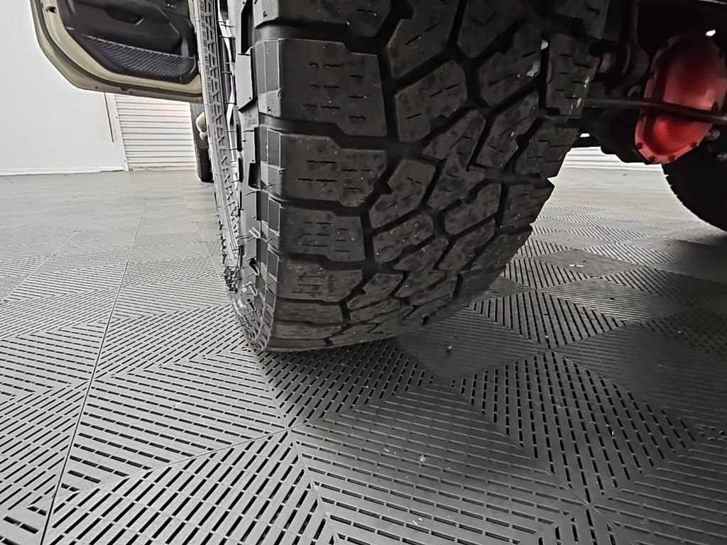 Used 2022 Jeep Gladiator Rubicon w/ Cold Weather Group image 41