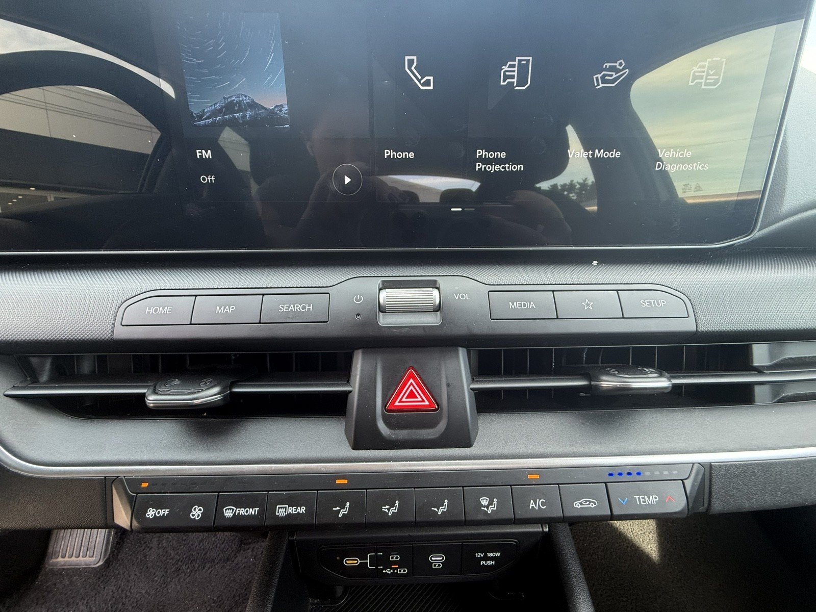 Used 2025 Kia K4 FWD image 15