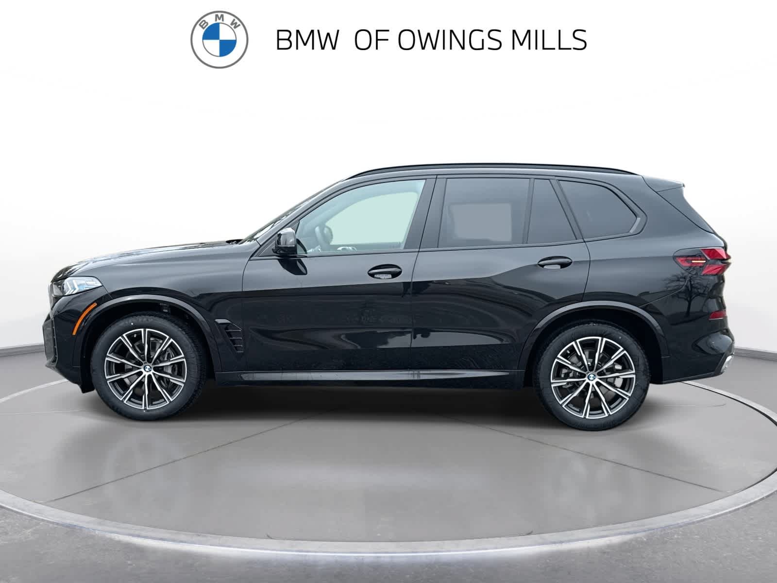 New 2026 BMW X5 xDrive40i w/ M Sport Package AWD/4WD image 5