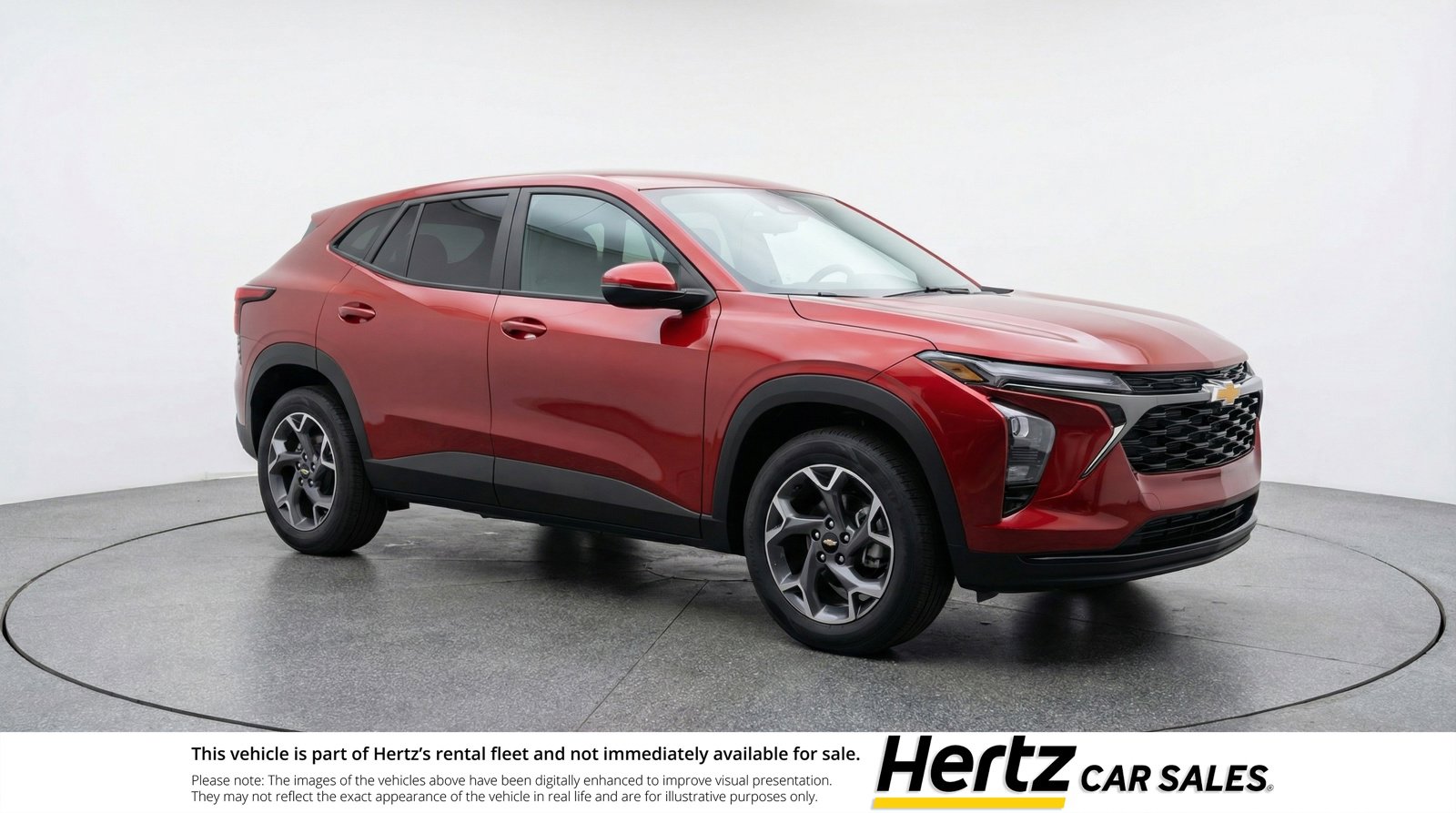 Used 2025 Chevrolet Trax LT image 1