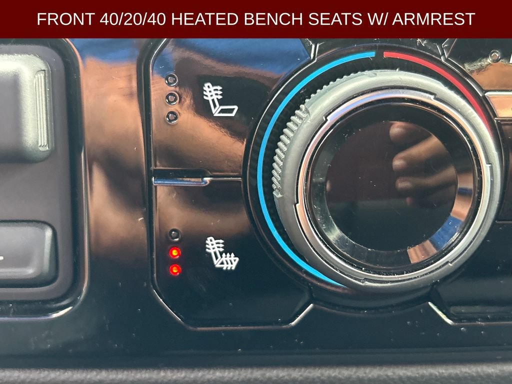 Used 2025 Chevrolet Silverado 1500 LT AWD/4WD image 18