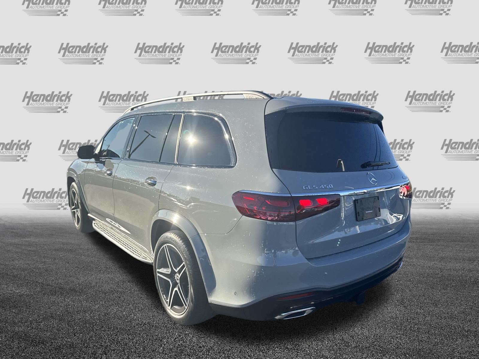 Used 2024 Mercedes-Benz GLS 450 4MATIC image 8