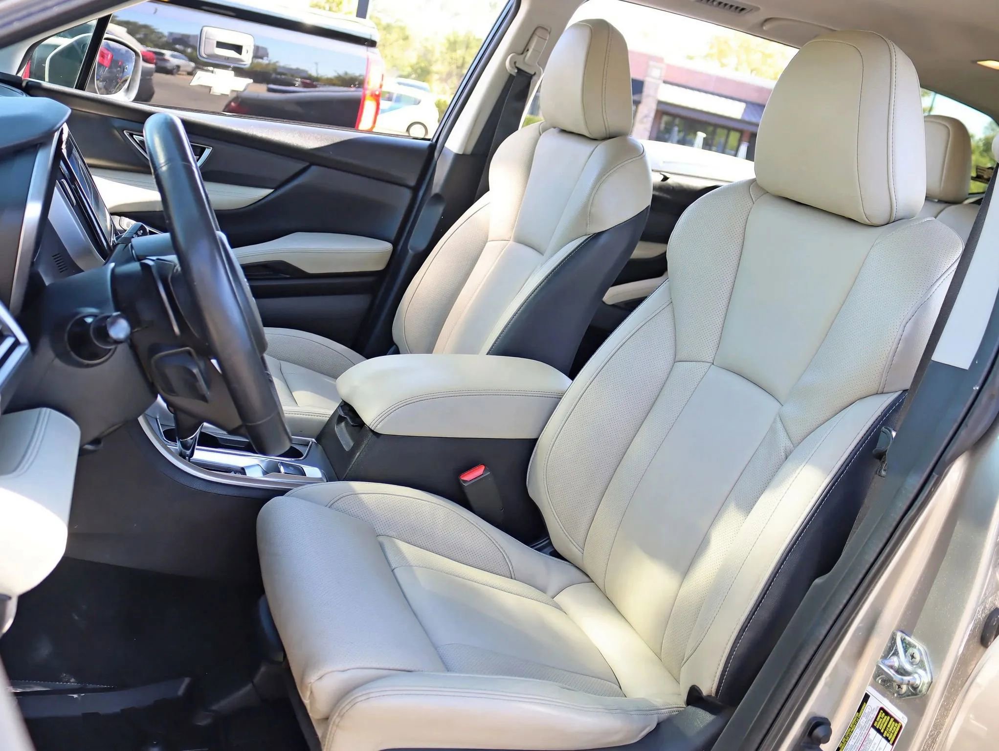 Used 2019 Subaru Ascent Limited image 32