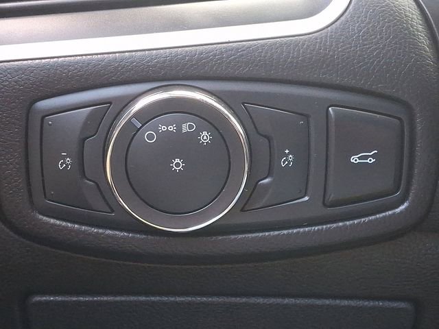Used 2015 Ford Edge SEL w/ Equipment Group 201A AWD/4WD image 24