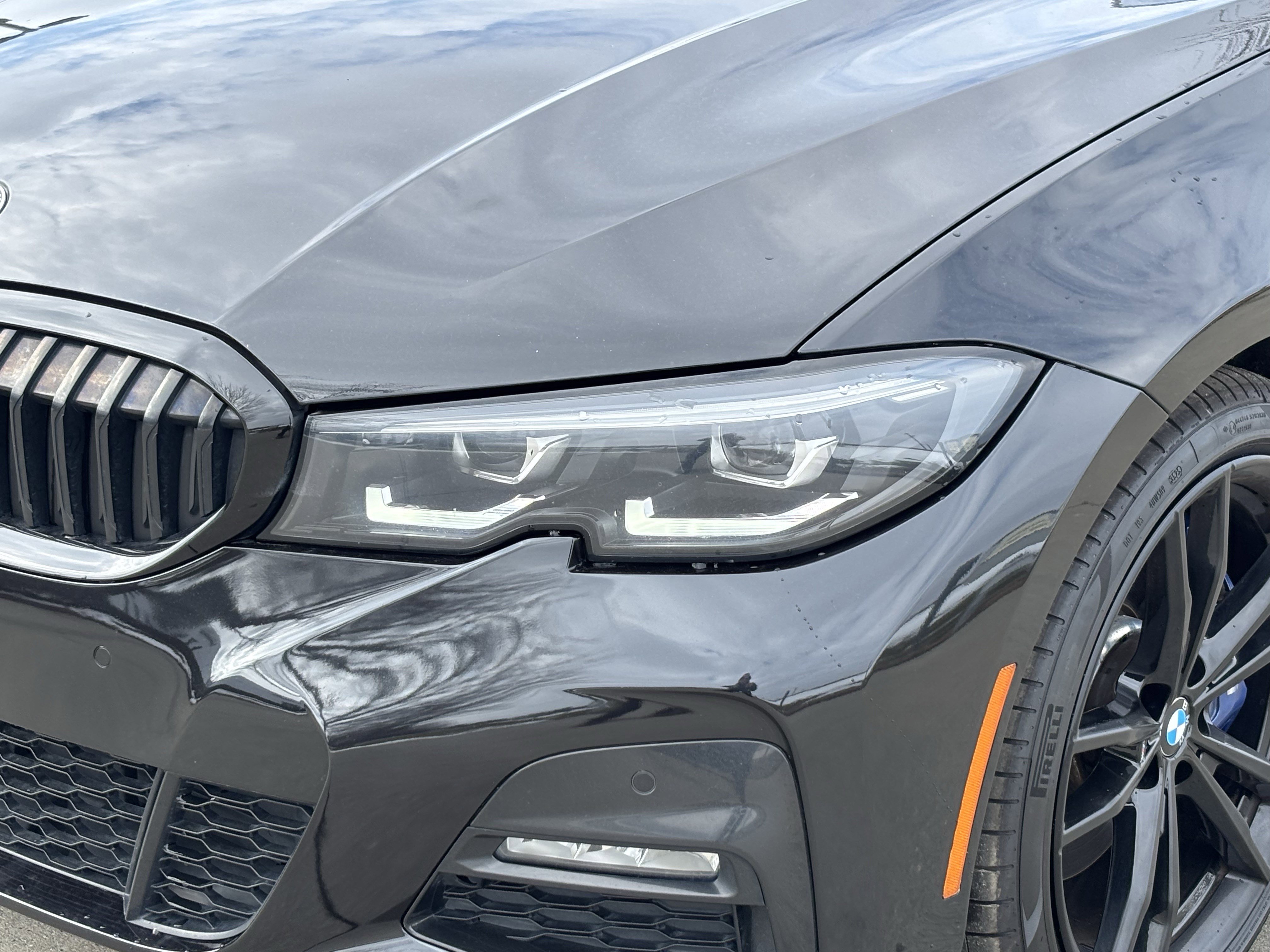 Certified 2022 BMW 330i xDrive Sedan w/ M Sport Package image 6