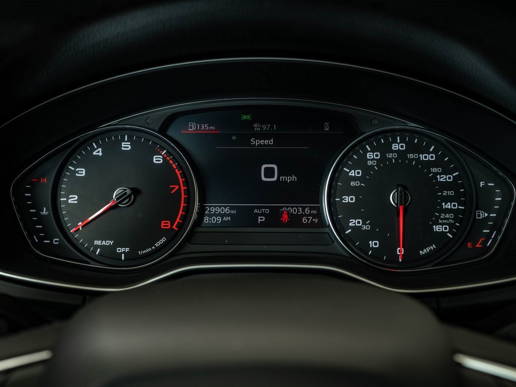 Used 2023 Audi Q5 2.0T Premium w/ Convenience Package image 29