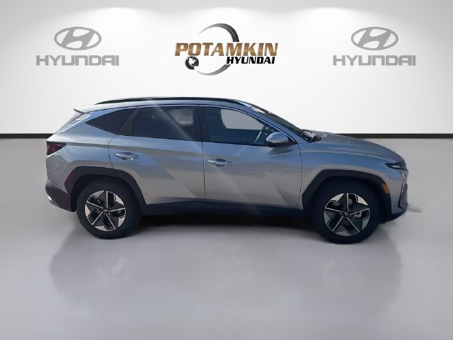 New 2026 Hyundai Tucson SEL Plus FWD image 4