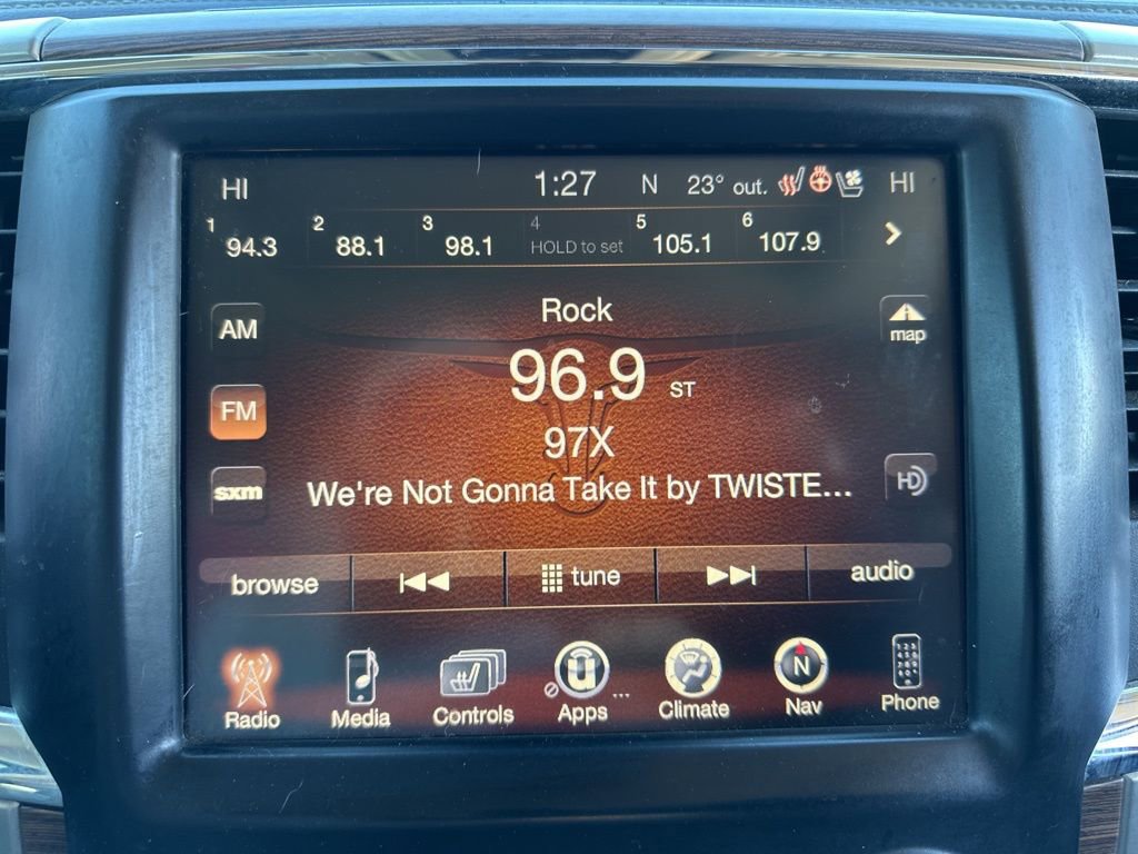 Used 2017 RAM 1500 Laramie w/ Convenience Group image 8