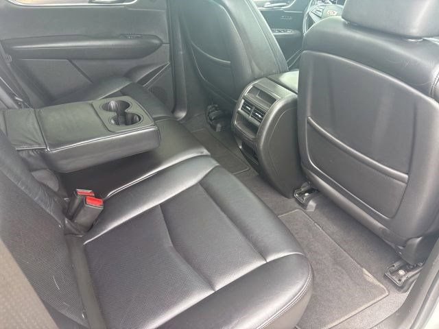 Used 2017 Cadillac XT5 Luxury AWD/4WD image 37