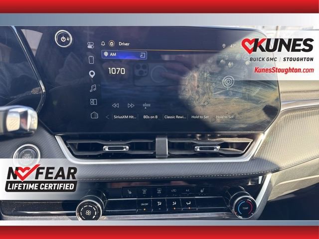 Used 2025 Chevrolet Equinox LT image 25