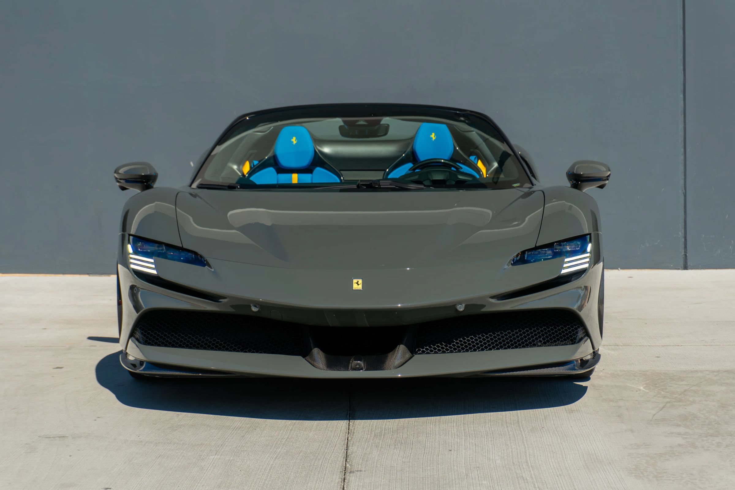 Used 2025 Ferrari SF90 Spider AWD/4WD image 5