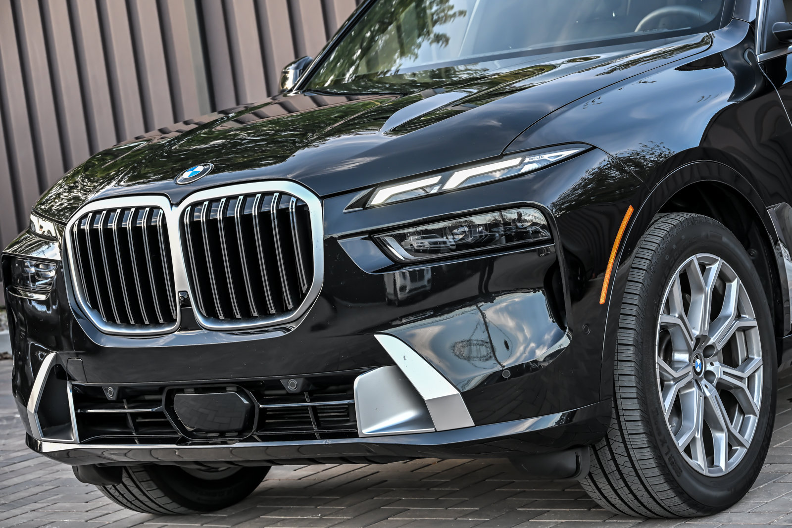 Used 2026 BMW X7 xDrive40i AWD/4WD image 6
