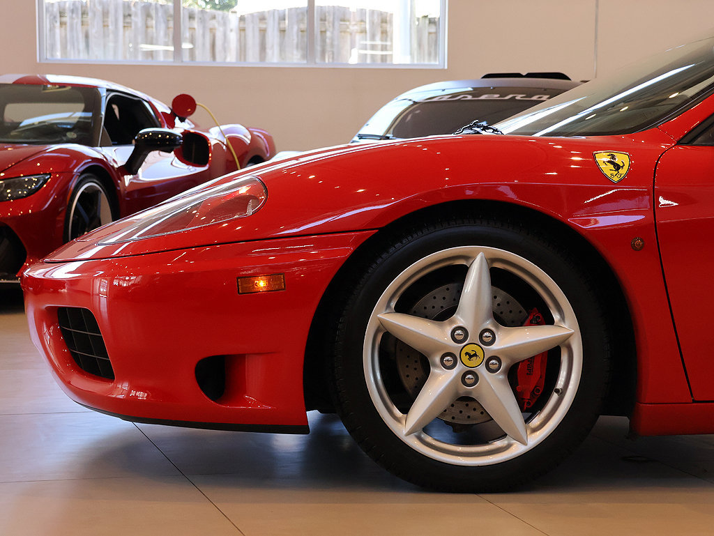 Used 2004 Ferrari 360 Spider RWD image 10